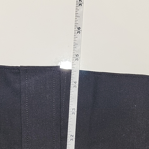 Like New Men's Black Croft&Barrow Button-down Dress Shirt (XL) - Picture 11 of 13